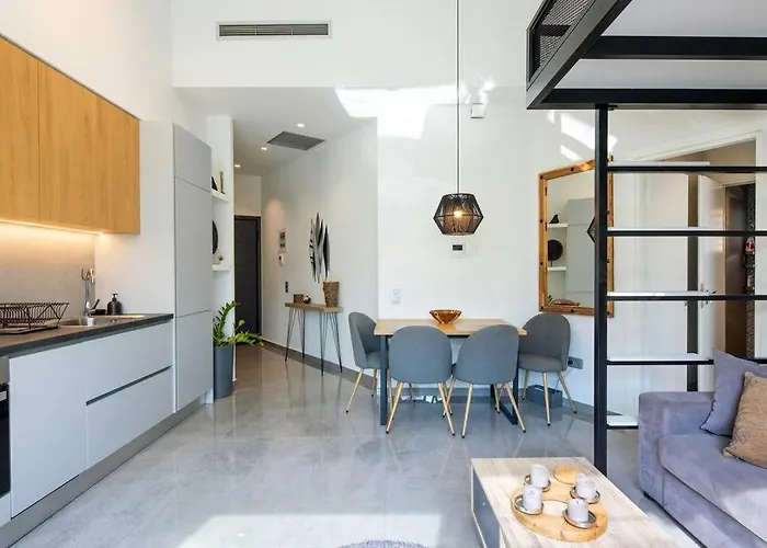 Luxury Loft Apartment &Rooftop With Acropolis View